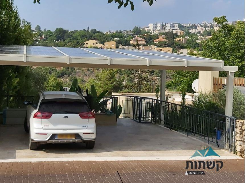 חניה-סולארית-עם-לוגו-קשתות-2
